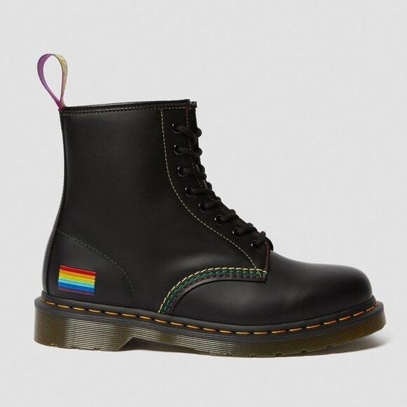 Dr. Martens 1460 FOR PRIDE 8 Eye Lace-Up Leather Boots Womens 6 / Mens 5 Unisex - Picture 16 of 16